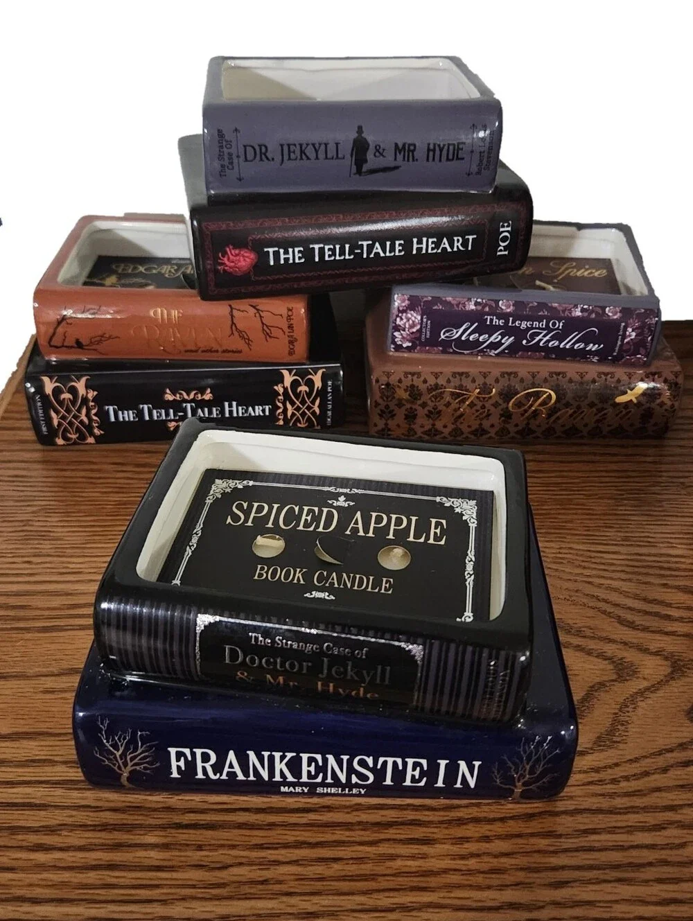🎃Choice Of 1: Classic Horror Novel Halloween Book Themed Candle Limited Edition